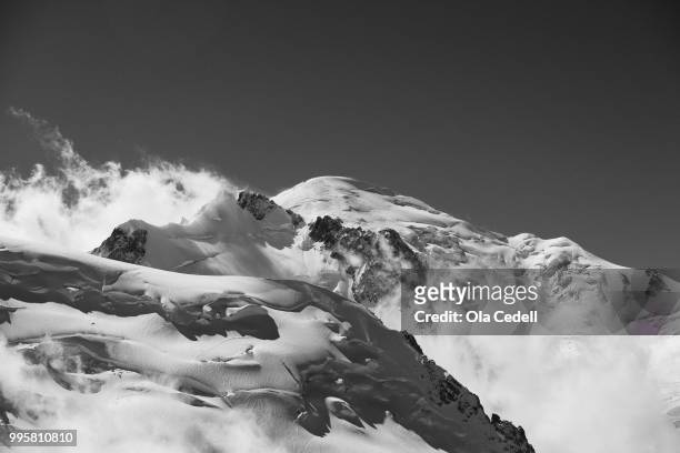 mont blanc - ola stock pictures, royalty-free photos & images