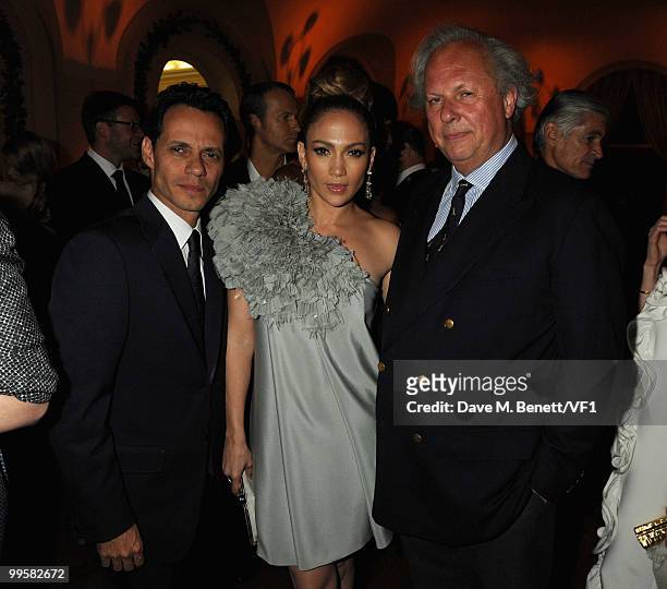 Singer Marc Anthony, actress Jennifer Lopez and Vanity Fair Editor Graydon Carter attend the Vanity Fair and Gucci Party Honoring Martin Scorsese...
