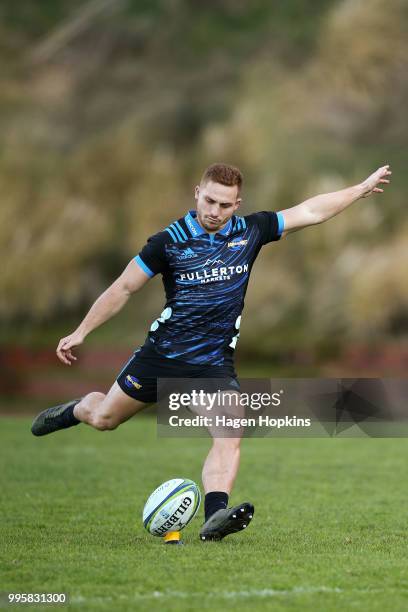 Ihaia West kicks during a Hurricanes Super Rugby training session at Rugby League Park on July 11, 2018 in Wellington, New Zealand.