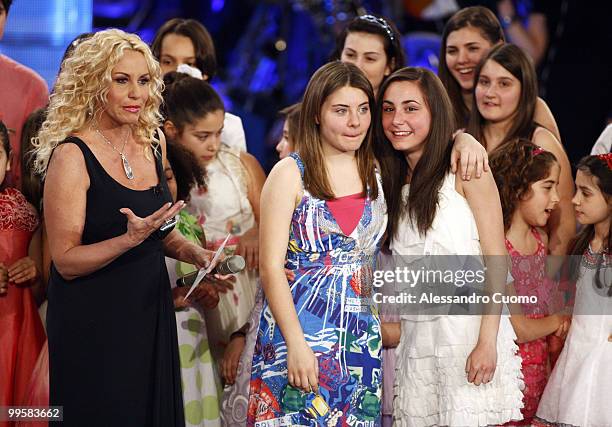 Antonella Clerici attends the ''Ti lascio Una Canzone'' show at the Auditorium of Naples on May 15, 2010 in Naples, Italy.