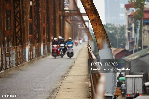 long bien bridge - bien stock pictures, royalty-free photos & images