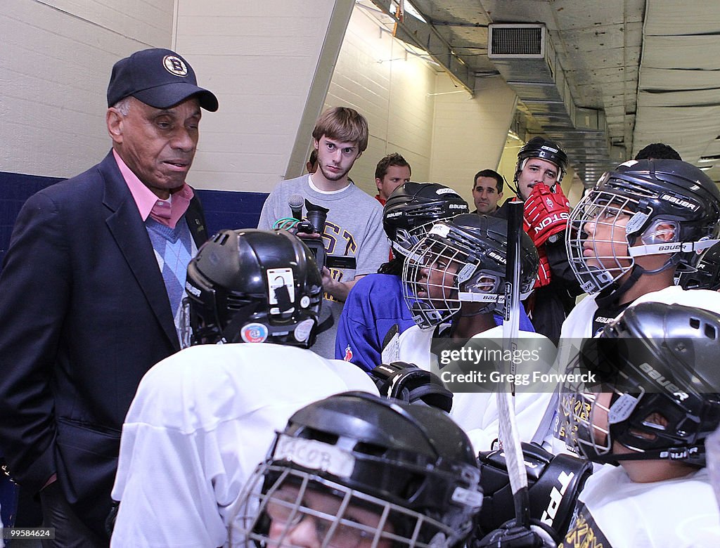 NHL & Carolina Hurricanes Team Up for Hockey is for Everyone Clinic