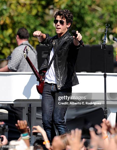 Musician Nick Jonas performs live at the Grove to kick off the summer concert series on May 15, 2010 in Los Angeles, California.