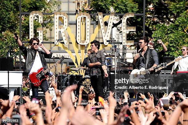 The Jonas Brothers perform live at the Grove to kick off the summer concert series on May 15, 2010 in Los Angeles, California.