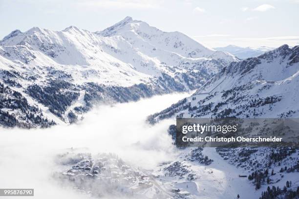 winter in obertauern in the austrian alps - obertauern stock pictures, royalty-free photos & images