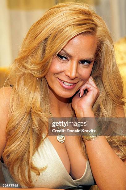 Cindy Margolis poses at Ego Bar & Lounge at Trump Taj Mahal on May 15, 2010 in Atlantic City, New Jersey.