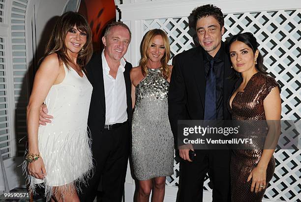 Giannina Facio, Francois Pinault, Gucci Creative Director Frida Giannini, actor Benicio Del Toro and actress Salma Hayek attend the Vanity Fair and...