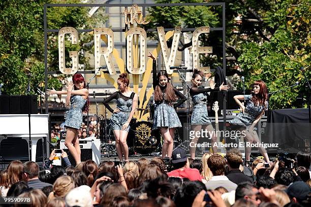 The Wonder Girls perform live at the Grove to kick off the summer concert series on May 15, 2010 in Los Angeles, California.