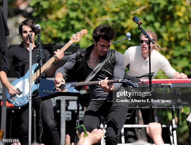 Musician Kevin Jonas performs live at the Grove to kick off the summer concert series on May 15, 2010 in Los Angeles, California.