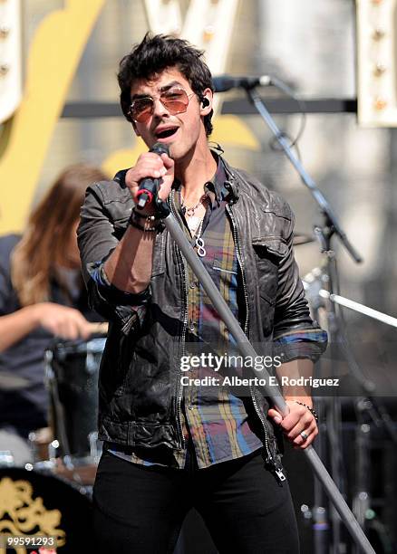 Musician Joe Jonas performs live at the Grove to kick off the summer concert series on May 15, 2010 in Los Angeles, California.