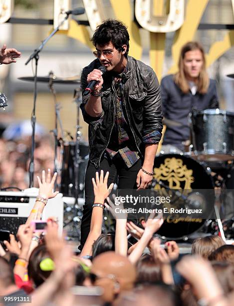 Musician Joe Jonas performs live at the Grove to kick off the summer concert series on May 15, 2010 in Los Angeles, California.