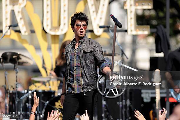 Musician Joe Jonas performs live at the Grove to kick off the summer concert series on May 15, 2010 in Los Angeles, California.