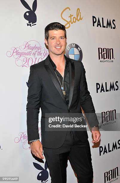 Singer Robin Thicke arrives at the 2010 Playboy's Playmate of the Year at The Palms Casino Resort on May 15, 2010 in Las Vegas, Nevada.