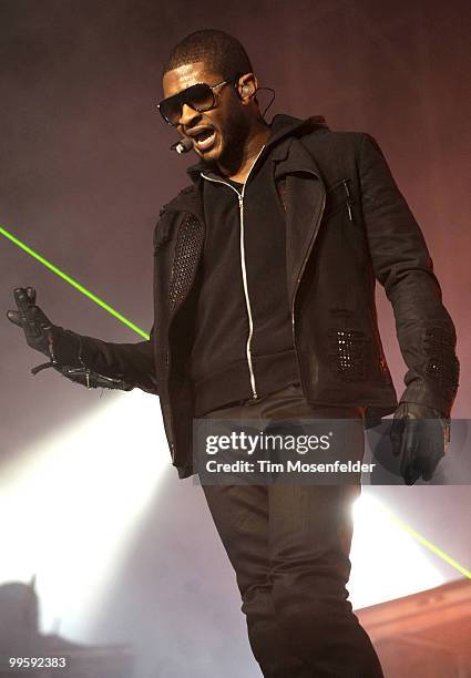 Usher performs as part of KIIS FM's Wango Tango 2010 at Staples Center on May 15, 2010 in Los Angeles, California.