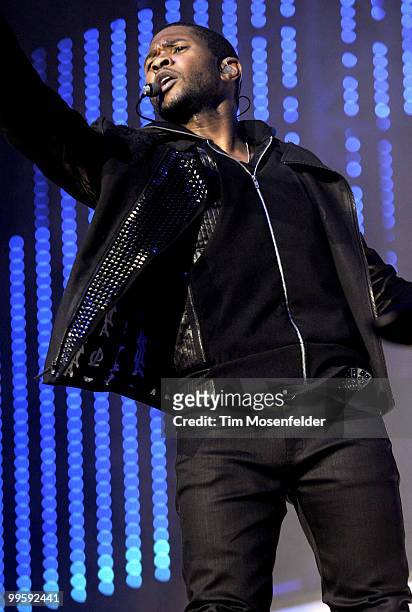 Usher performs as part of KIIS FM's Wango Tango 2010 at Staples Center on May 15, 2010 in Los Angeles, California.