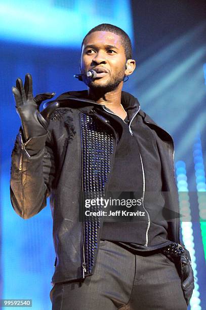 Usher performs at KIIS FM's 2010 Wango Tango Concert at Nokia Theatre L.A. Live on May 15, 2010 in Los Angeles, California.