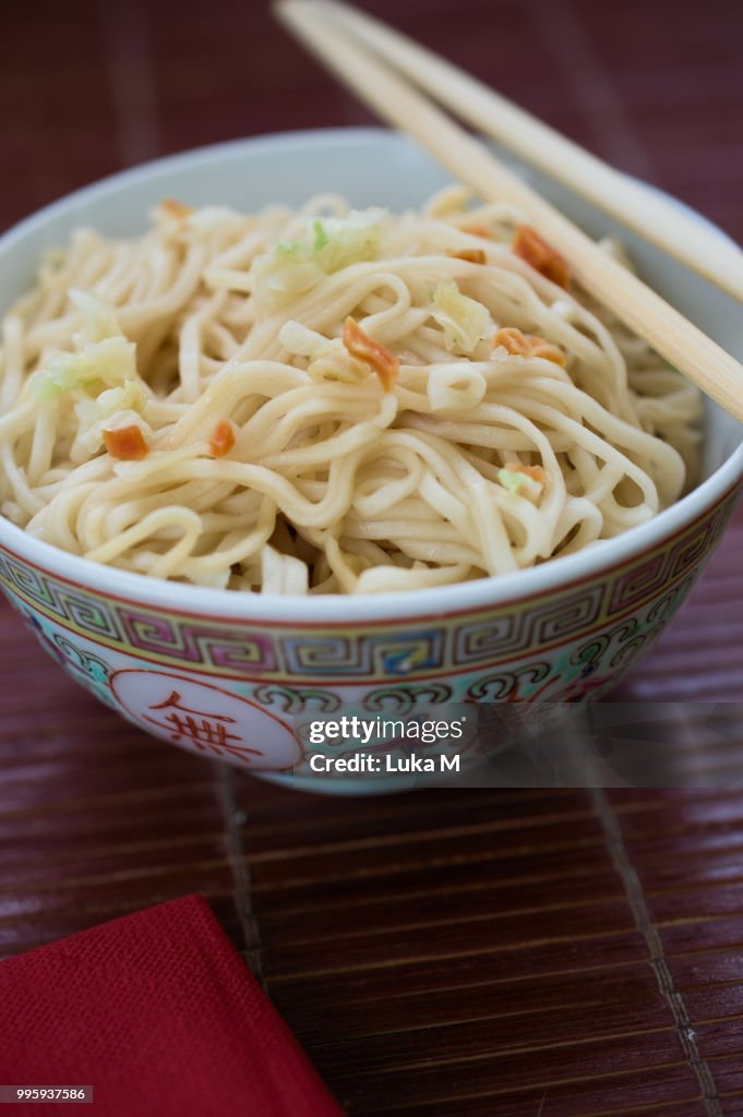 Chinese Rame Traditional Chinese Pasta Ramen Noodles In Ceramic Bowl Photo - Getty ...