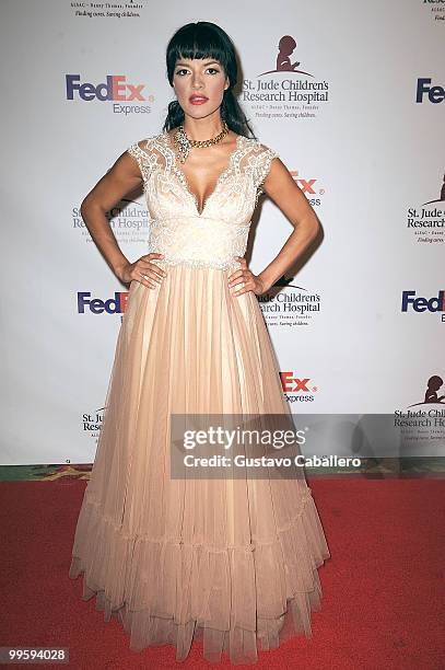 Candela Ferro arrives at 8th annual FedEx and St. Jude Angels and Stars Gala at InterContinental Hotel on May 15, 2010 in Miami, Florida.