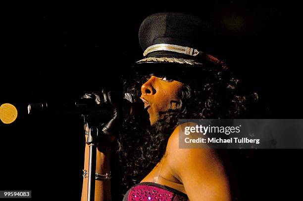 Kelly Roland Band 2,915 Michael Rowland Stock Photos, High-Res Pictures, and Images ...