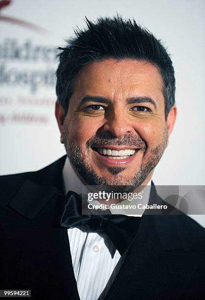 Musician Luis Enrique arrives at the 8th Annual FedEx and St. Jude Angels and Stars Gala at InterContinental Hotel on May 15, 2010 in Miami, Florida.