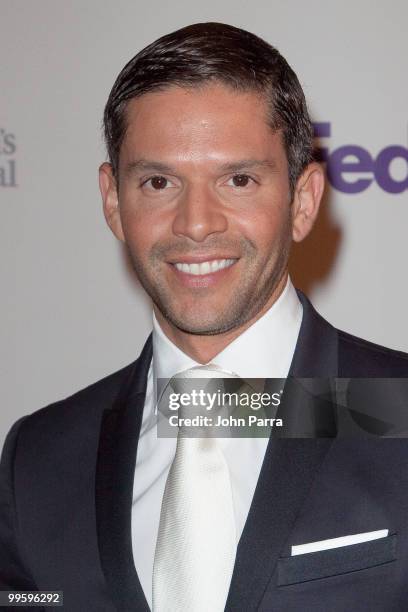 Rodner Figueroa arrives at 8th annual FedEx and St. Jude Angels and Stars Gala at InterContinental Hotel on May 15, 2010 in Miami, Florida.