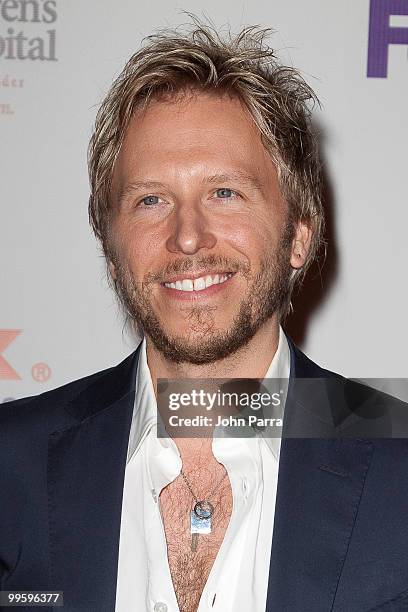 Noel Schajris arrives at 8th annual FedEx and St. Jude Angels and Stars Gala at InterContinental Hotel on May 15, 2010 in Miami, Florida.