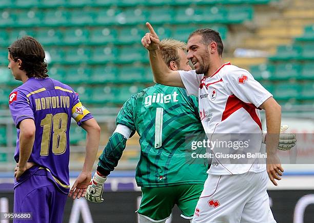 Cristian Stellini of Bari celebrates after scoring the opening goal during the Serie A match between AS Bari and ACF Fiorentina at Stadio San Nicola...