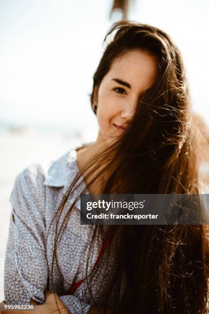 beautiful brunette woman portrait - franckreporter stock pictures, royalty-free photos & images