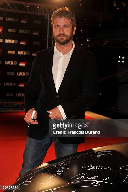 Actor Gerald Butler attends the Black Moon Benefit Gala for the Mandela Foundation, hosted by Lancia on board of the Signora del Vento on May 15,...