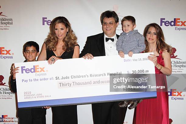 Daisy Fuentes arrives at 8th annual FedEx and St. Jude Angels and Stars Gala at InterContinental Hotel on May 15, 2010 in Miami, Florida.