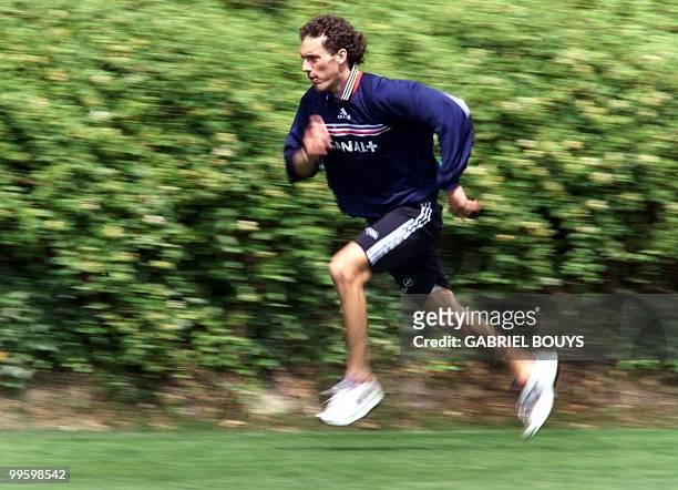 French defender Laurent Blanc runs, 04 July in Clairefontaine, near Paris during a training session with his national soccer team. France will play,...