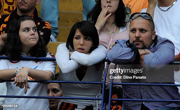 Fans of Roma shows his dejection during the Serie A match between AC Chievo Verona and AS Roma at Stadio Marc'Antonio Bentegodi on May 16, 2010 in...