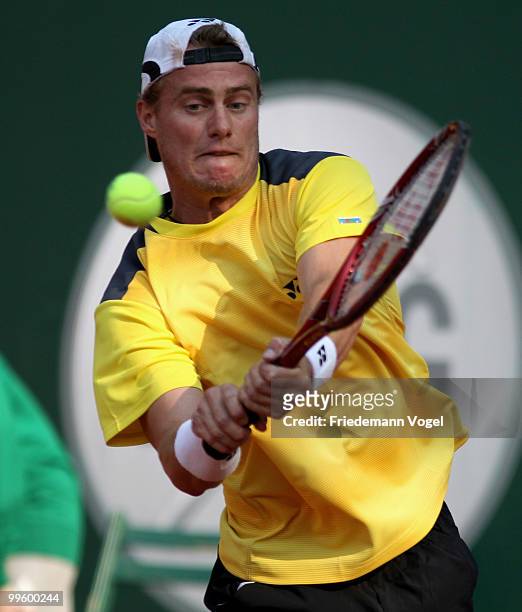 Lleyton Hewitt of Australia in action during his match against John Isner of the USA during day one of the ARAG World Team Cup at the Rochusclub on...