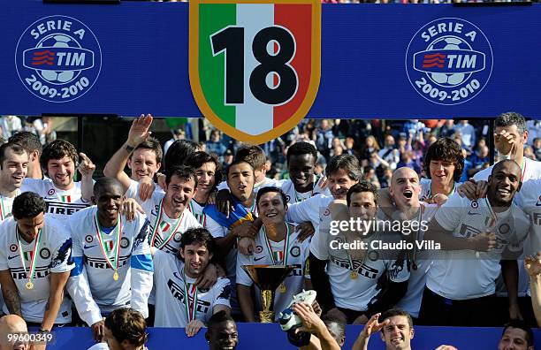 Players of FC Internazionale Milano celebrate winning the league after the Serie A match between AC Siena and FC Internazionale Milano at Stadio...