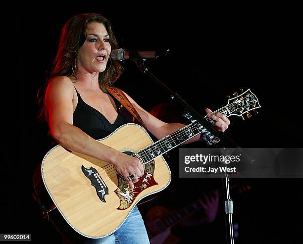 Gretchen Wilson performs in concert at The Nutty Brown Amphitheater on May 15, 2010 in Austin, Texas.