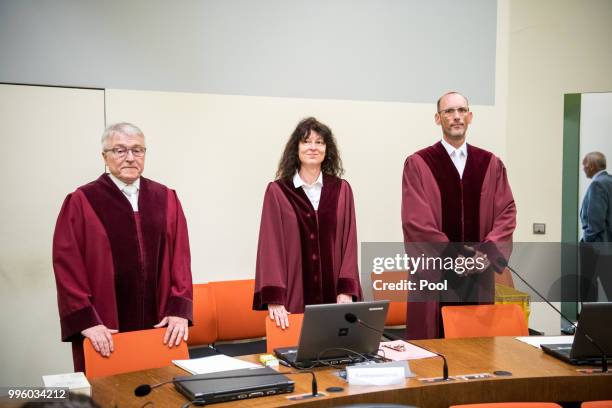 The federal prosecutors with main federal prosecutor Herbert Diemer arrive Oberlandesgericht courthouse on the day judges are to announce their...