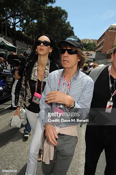Wren Scott and Mick Jagger on the grid ahead of the Monaco F1 race, May 16, 2010 in Monte Carlo, Monaco.
