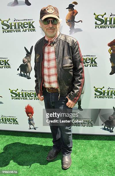 Director/producer Steven Spielberg arrives at the "Shrek Forever After" Los Angeles premiere held at Gibson Amphitheatre on May 16, 2010 in Universal...