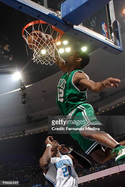 Tony Allen of the Boston Celtics dunks against the Orlando Magic in Game One of the Eastern Conference Finals during the 2010 NBA Playoffs on May 16,...