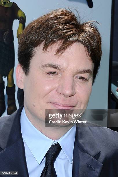 Actor Mike Myers arrives at the premiere of DreamWorks Animation's "Shrek Forever After" at Gibson Amphitheatre on May 16, 2010 in Universal City,...