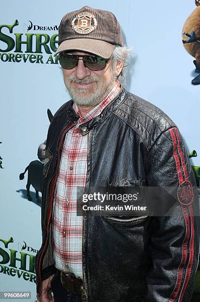 Director/producer Steven Spielberg arrives at the premiere of DreamWorks Animation's "Shrek Forever After" at Gibson Amphitheatre on May 16, 2010 in...