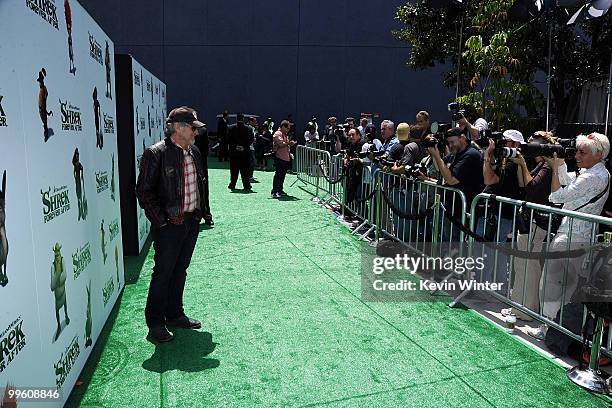 Director/producer Steven Spielberg arrives at the premiere of DreamWorks Animation's "Shrek Forever After" at Gibson Amphitheatre on May 16, 2010 in...