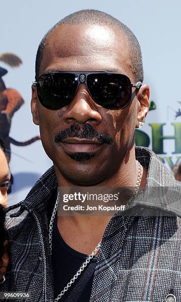 Actor Eddie Murphy arrives at the Los Angeles Premiere "Shrek Forever After" at Gibson Amphitheatre on May 16, 2010 in Universal City, California.