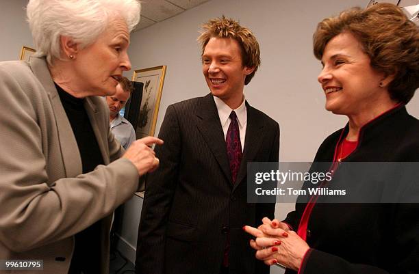 Jean Picker Firstenberg, director of AFI, Clay Aiken, finalist on the TV show Amercian Idol, and Sen. Diane Feinstein, D-Cailf., chat during a...