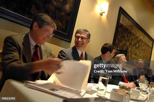 From left, Mort Kondracke, Roll Call, Rep. Jay Inslee, D-Wash., Charlie Mitchell, Roll Call, Rep. Joe Barton, R-Texas, and Sen. Tom Carper, D-Del.,...