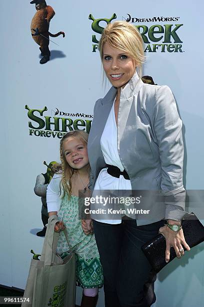 Actress Cheryl Hines arrives at the premiere of DreamWorks Animation's "Shrek Forever After" at Gibson Amphitheatre on May 16, 2010 in Universal...