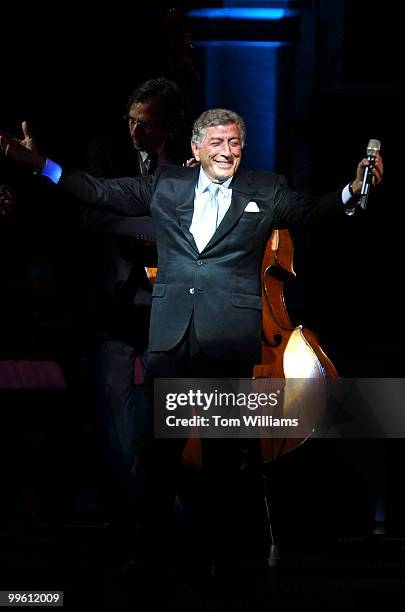 Singer Tony Bennett entertains a crowd gathered for the celebration of the new John W. Kulge Center at the Library of Congress.