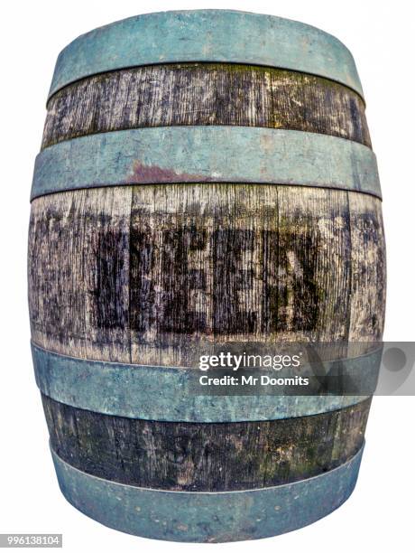isolated vintage beer barrel - washing tub stockfoto's en -beelden