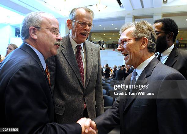 Senate sergeant-at-arms Terrance Gainer, left, and former Capitol Police Chief Gary Abrecht greet former Sen. Tom Daschle, after the opening ceremony...