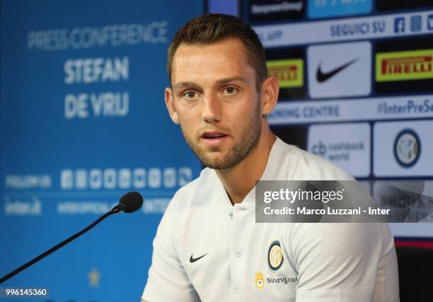 Internazionale new signing Stefan De Vrij speaks to the media during a press conference at the club's training ground Suning Training Center in...